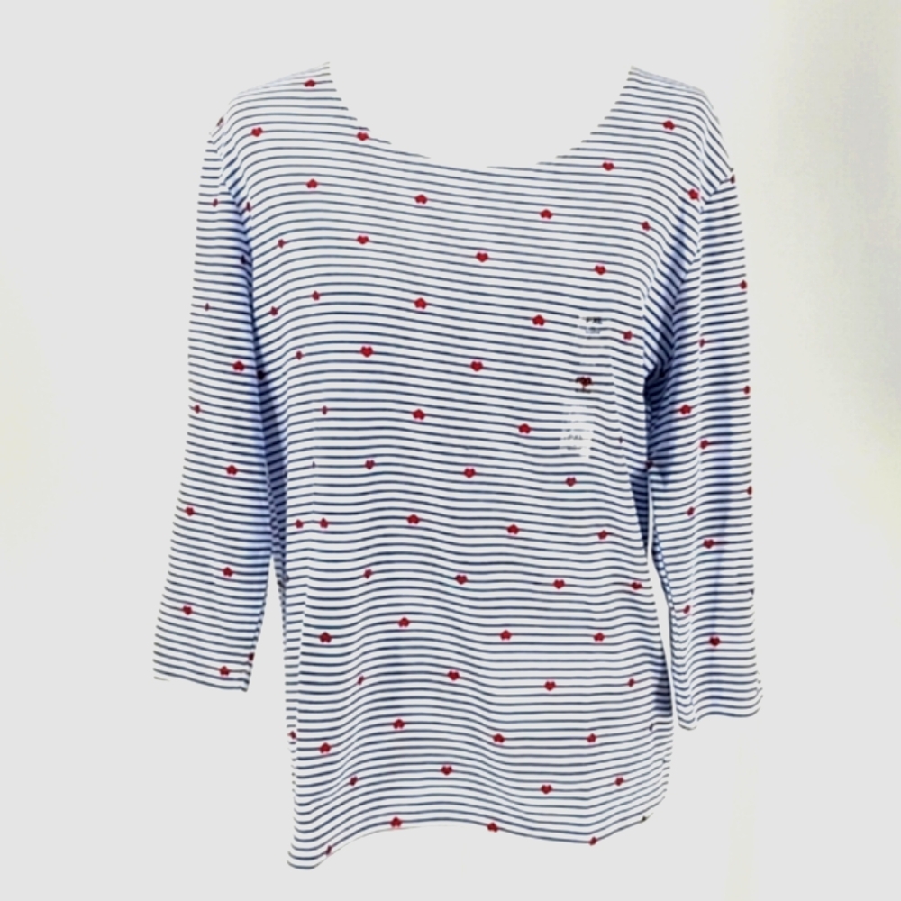Karen Scott 3/4 Sleeve Heart Top